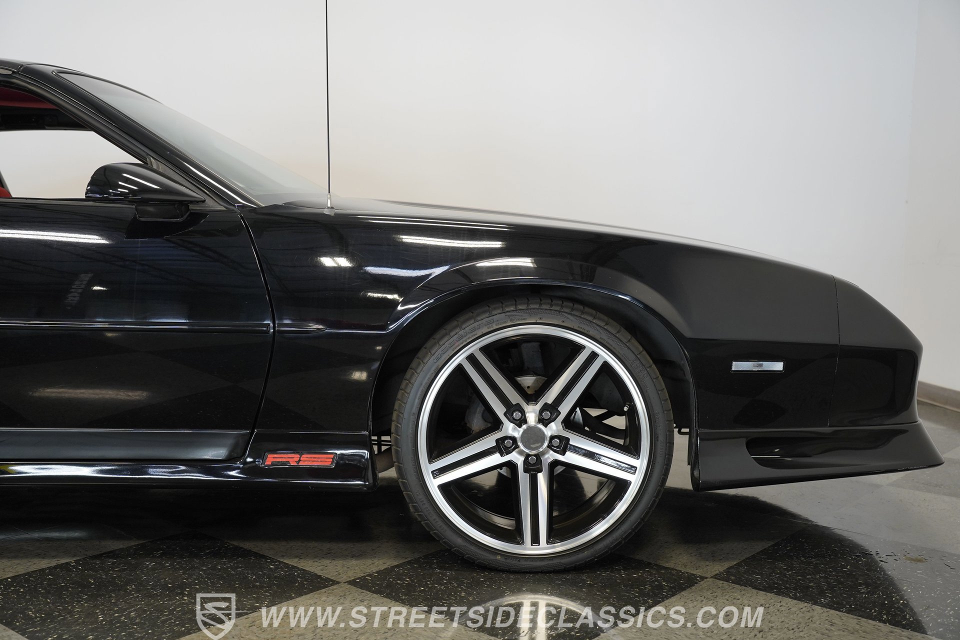 Used 1992 Chevrolet Camaro RS image 32