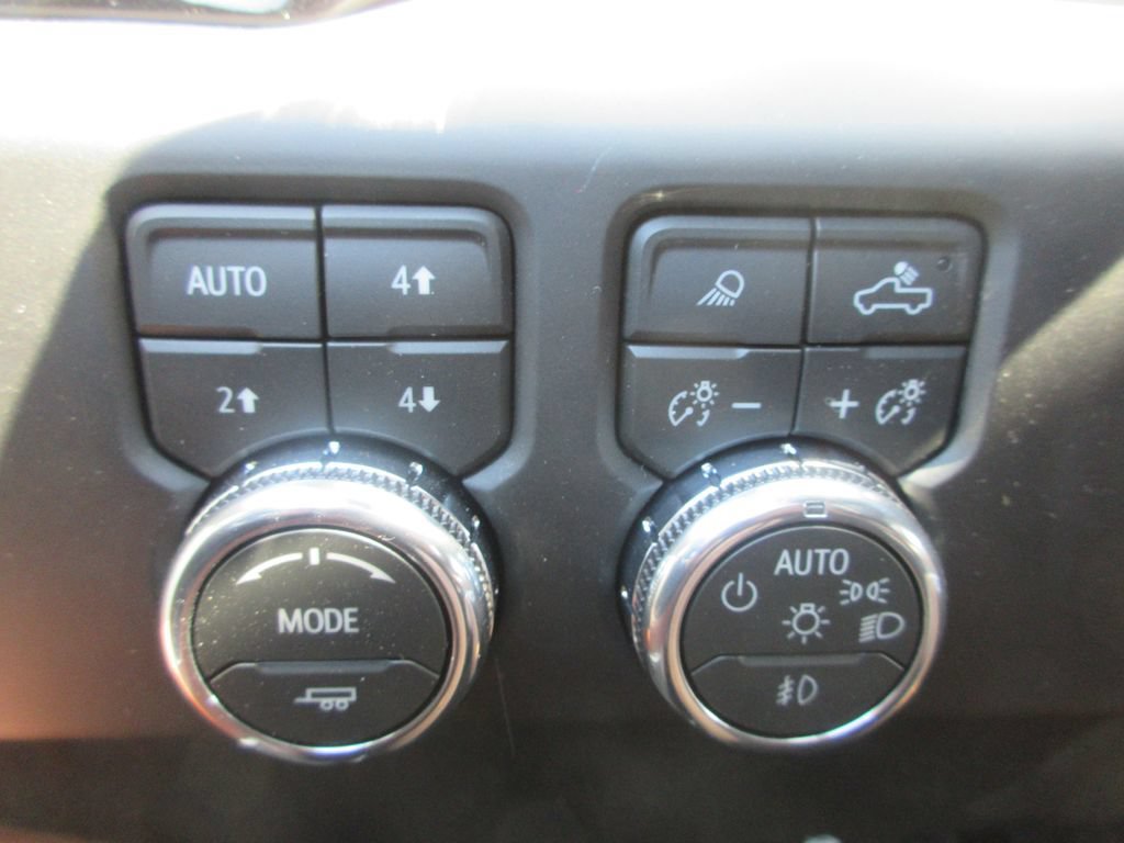 New 2026 GMC Sierra 2500 Denali Ultimate AWD/4WD image 18