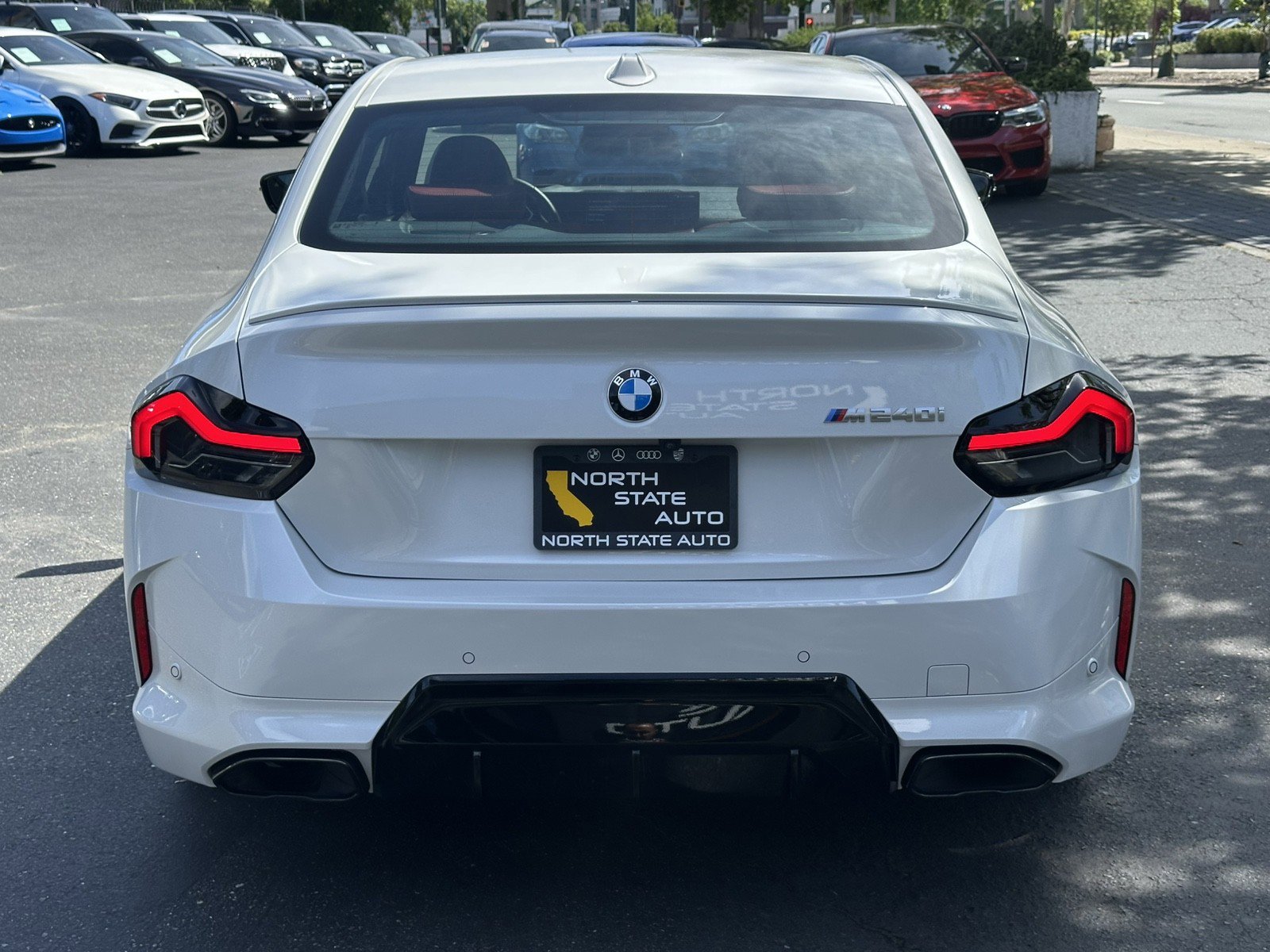 Used 2025 BMW M240i Coupe RWD image 10
