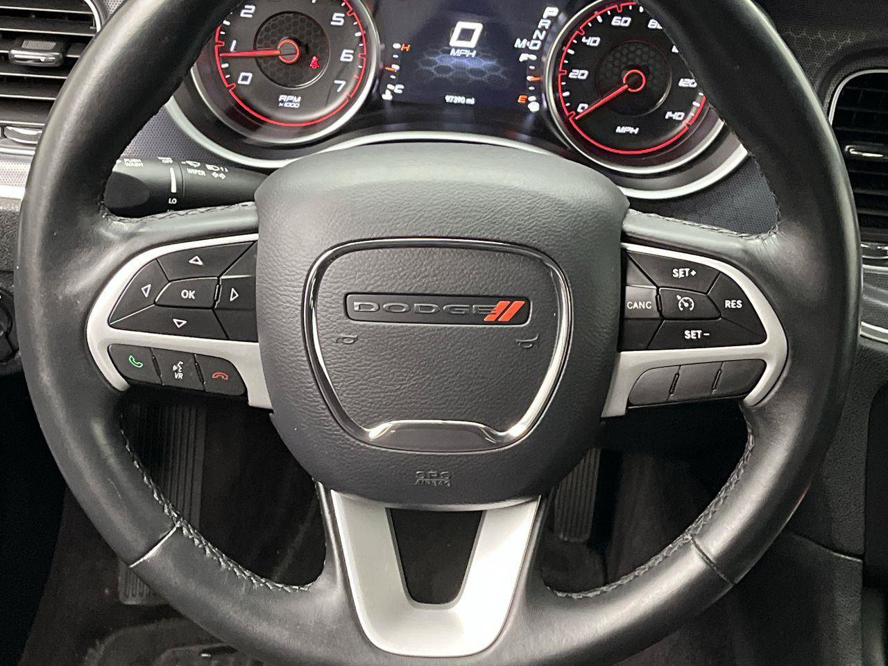 Used 2017 Dodge Charger SXT AWD/4WD image 13