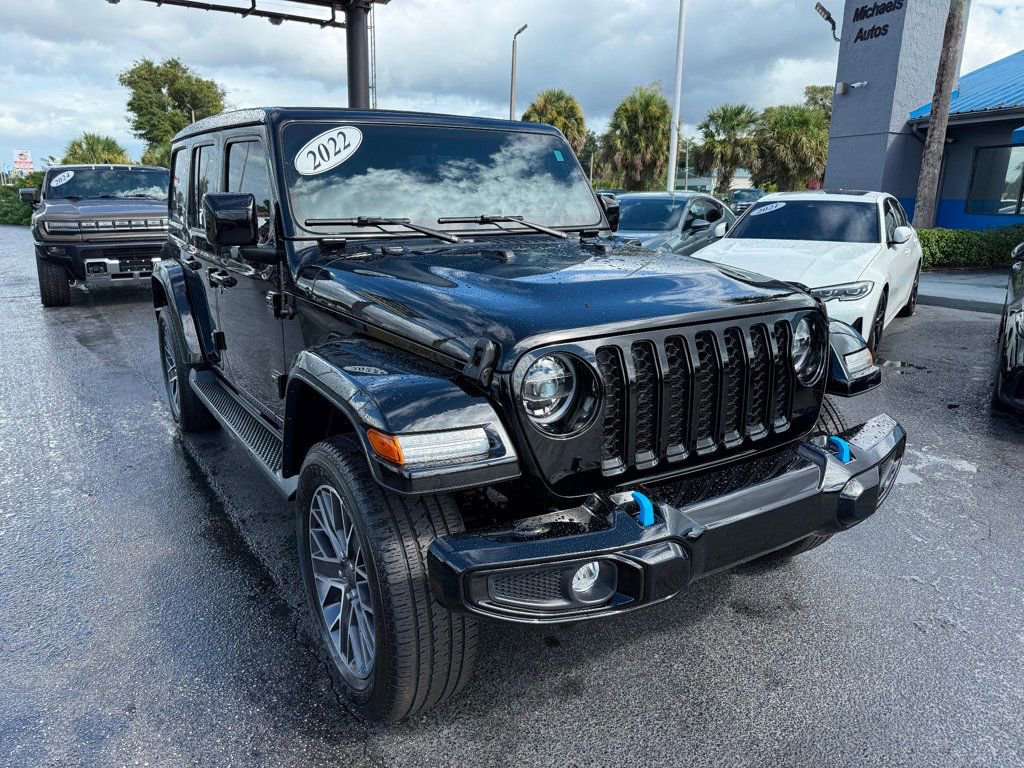 Used 2022 Jeep Wrangler Unlimited Sahara image 3