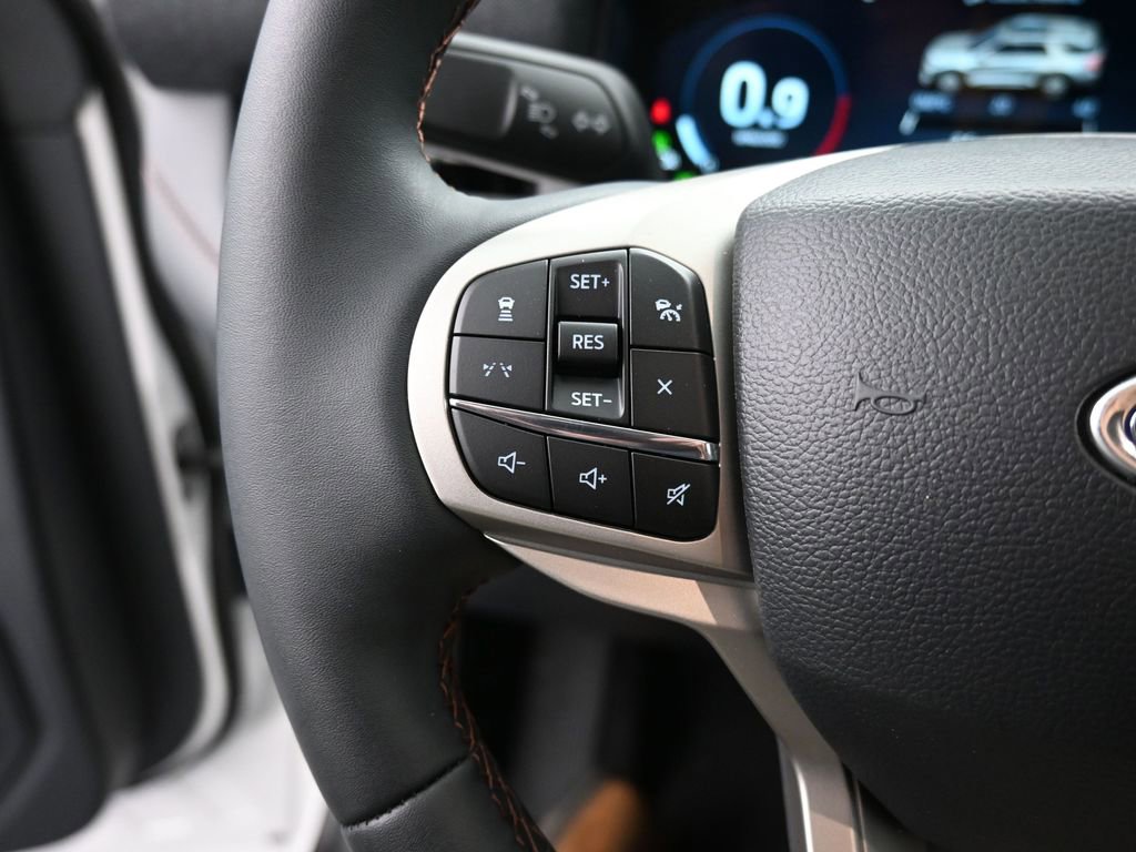 New 2026 Ford Explorer Active image 27