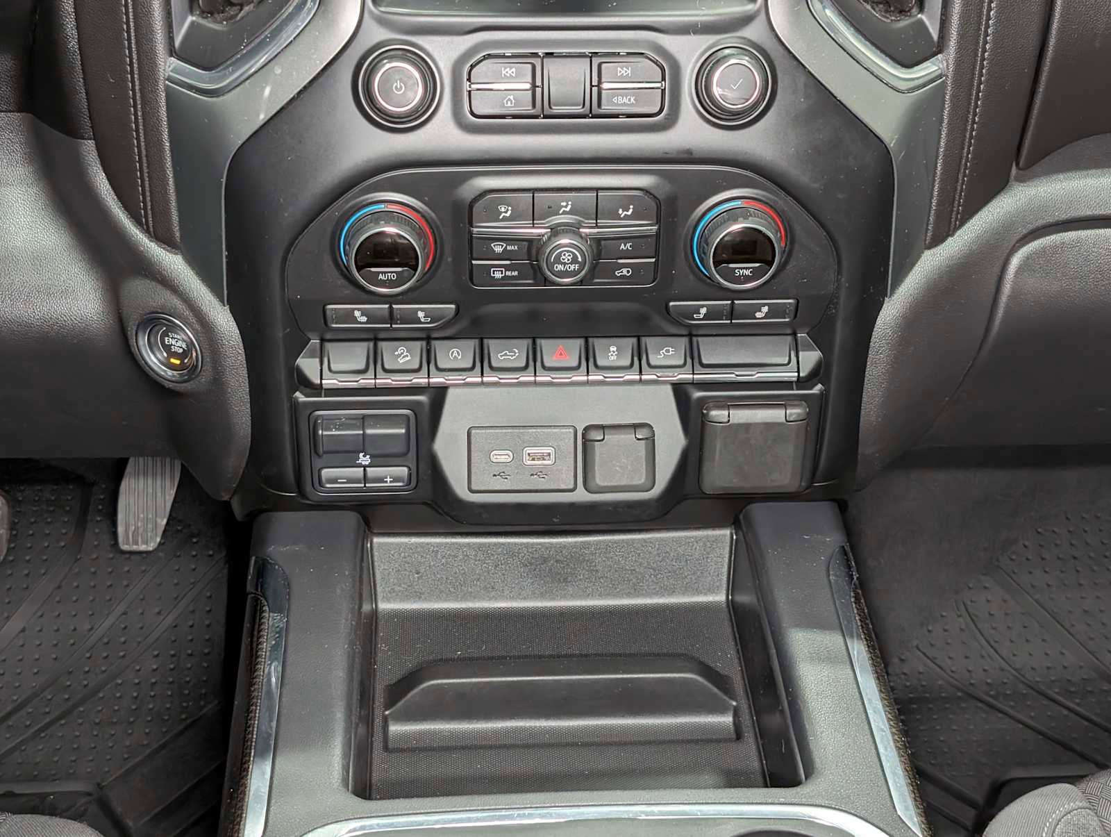 Used 2020 Chevrolet Silverado 1500 RST image 16