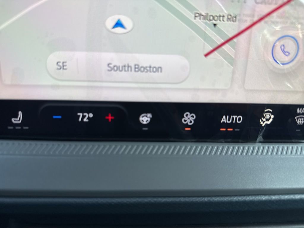 New 2025 Ford Maverick Lariat w/ Black Appearance Package image 38