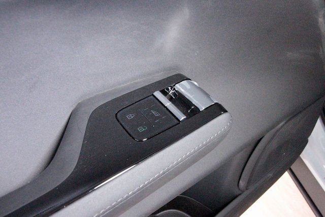 Used 2025 Polestar Polestar 3 image 12