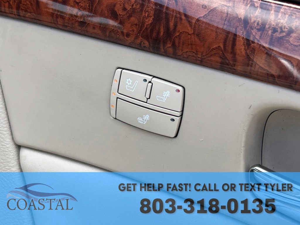 Used 2006 Cadillac DTS image 26