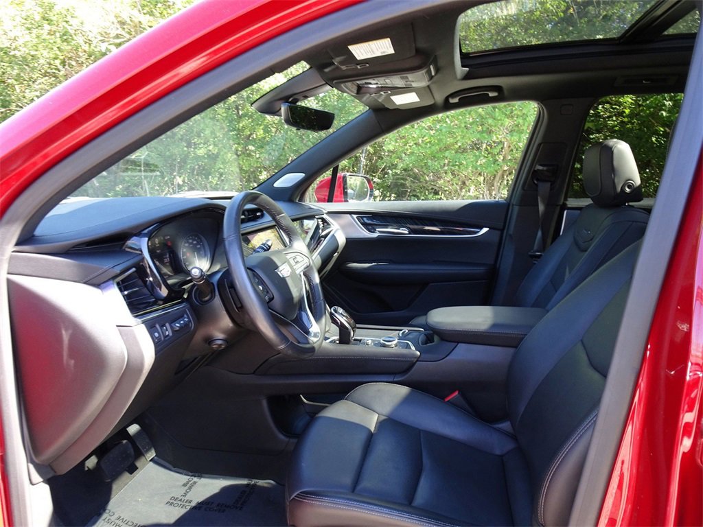 Certified 2022 Cadillac XT6 Premium Luxury w/ Technology Package image 10