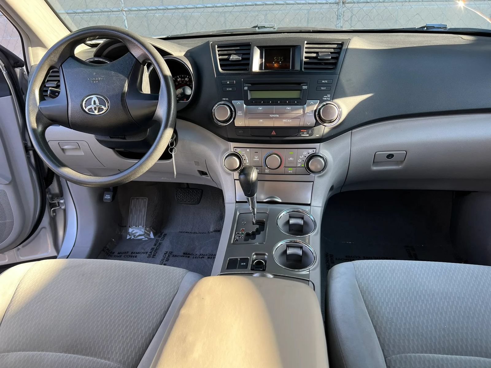 Used 2010 Toyota Highlander 2WD w/ Extra Value Pkg 2 image 11