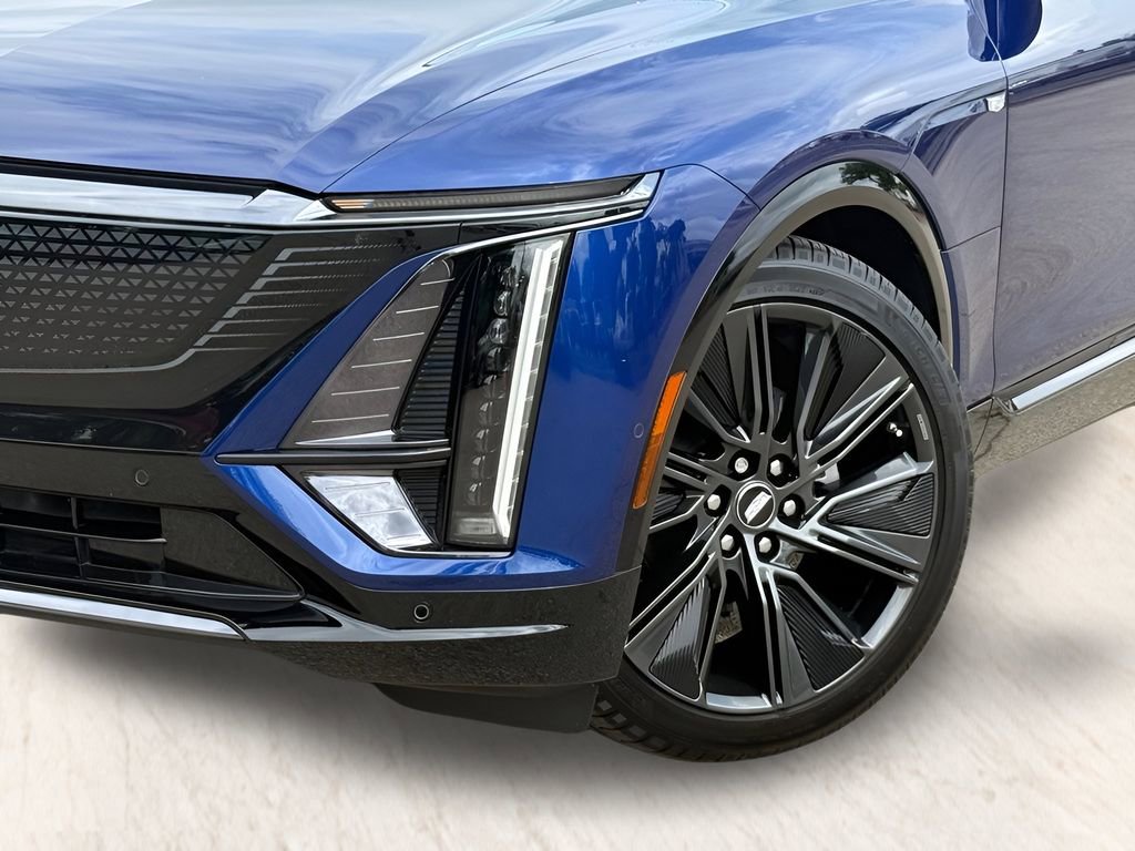 Certified 2025 Cadillac Lyriq Sport w/ Nappa Leather Package image 3