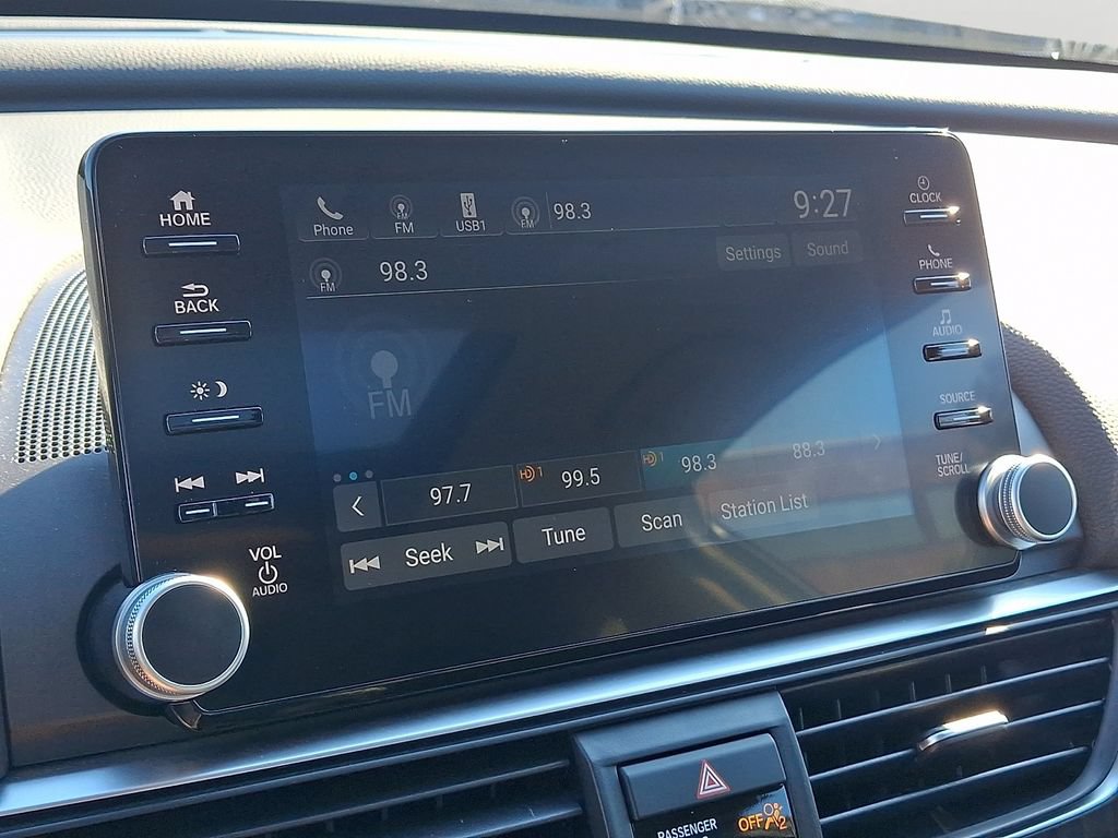 Used 2018 Honda Accord EX image 18