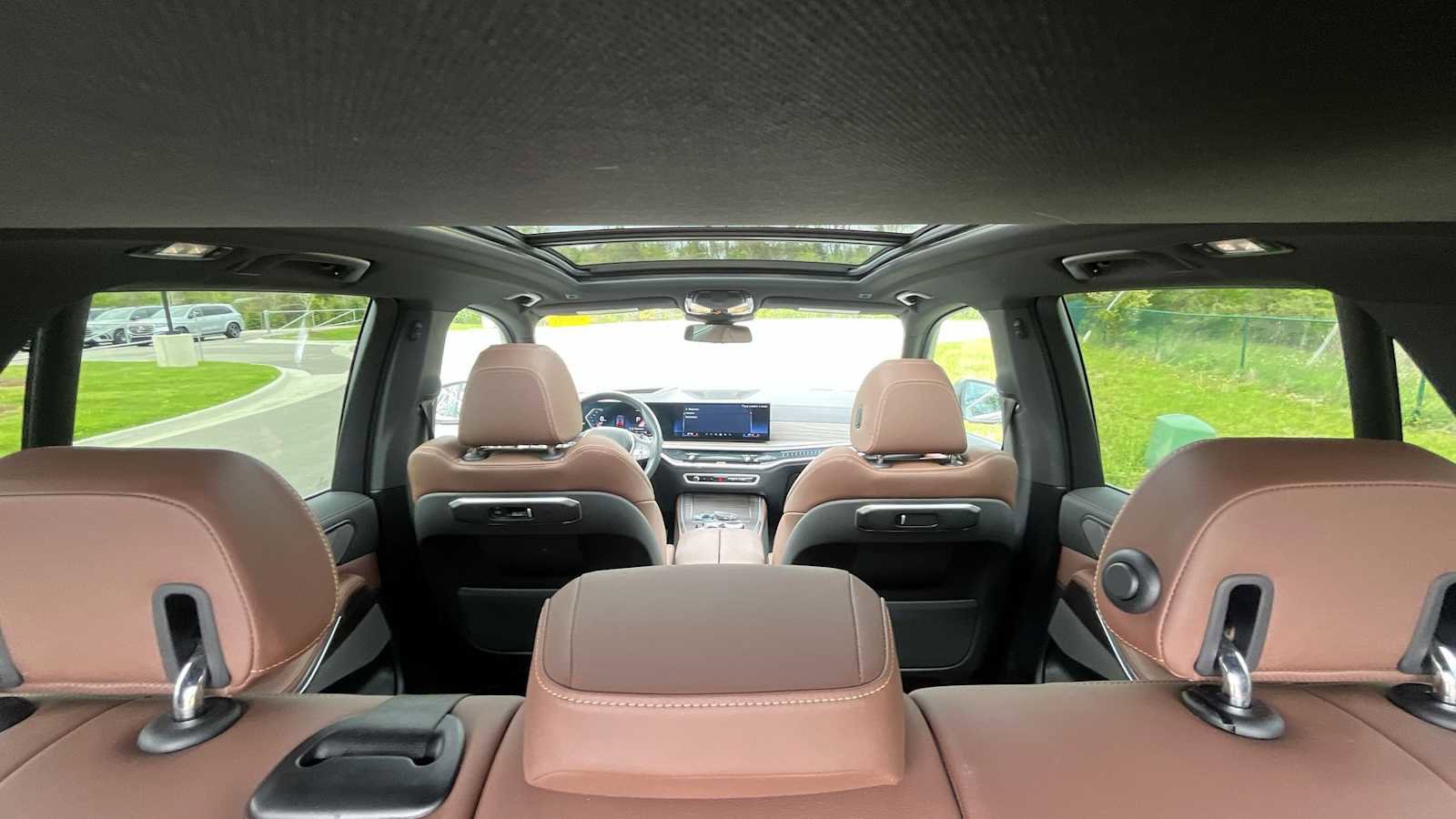 Used 2025 BMW X5 xDrive40i w/ Premium Package AWD/4WD image 12