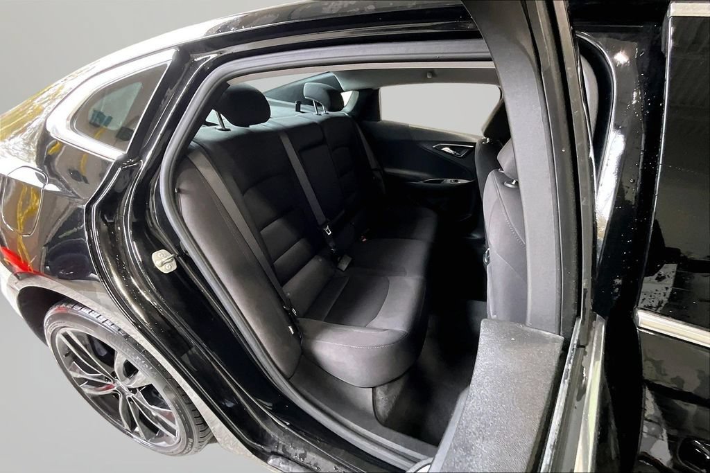Used 2024 Chevrolet Malibu LT w/ Midnight Edition FWD image 25