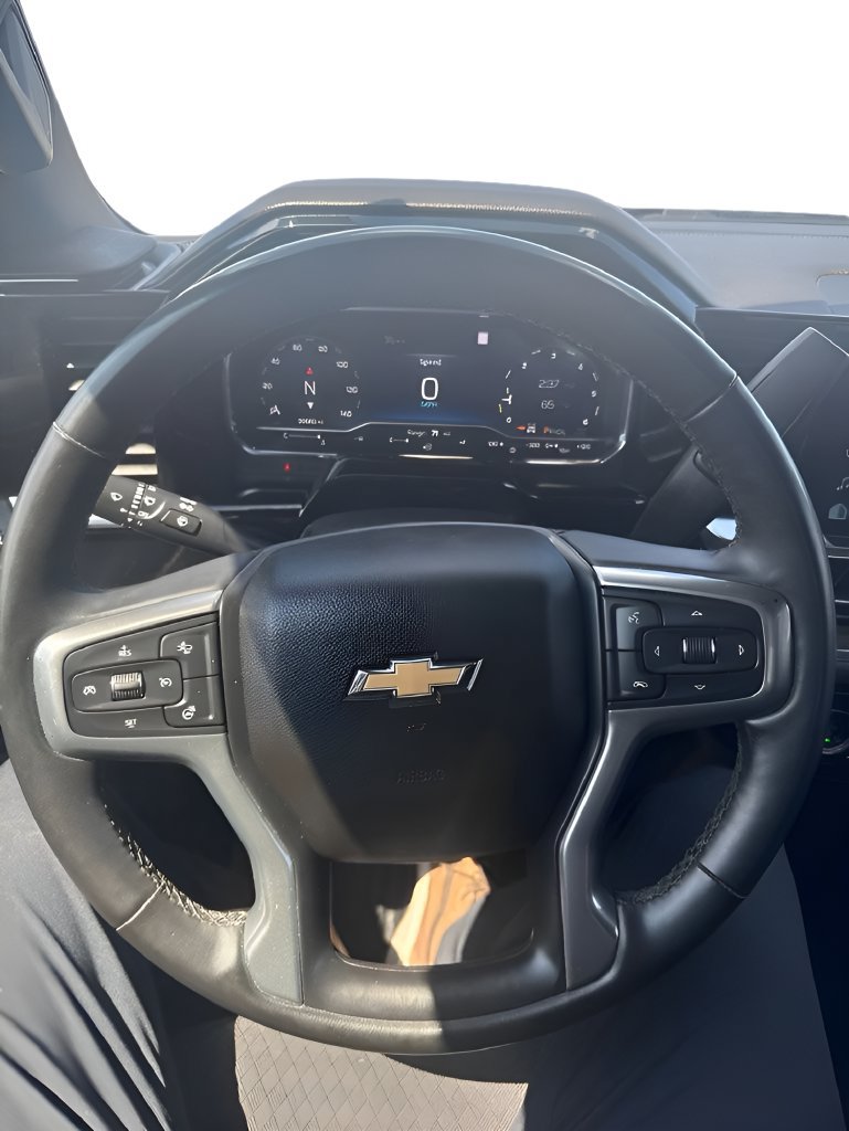 Used 2023 Chevrolet Silverado 1500 LT AWD/4WD image 48