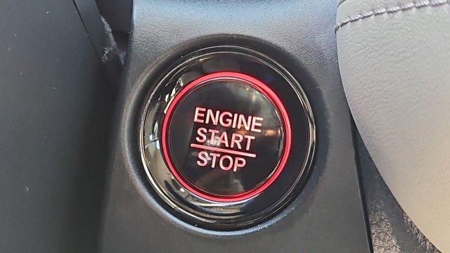 Used 2023 Honda HR-V LX image 16