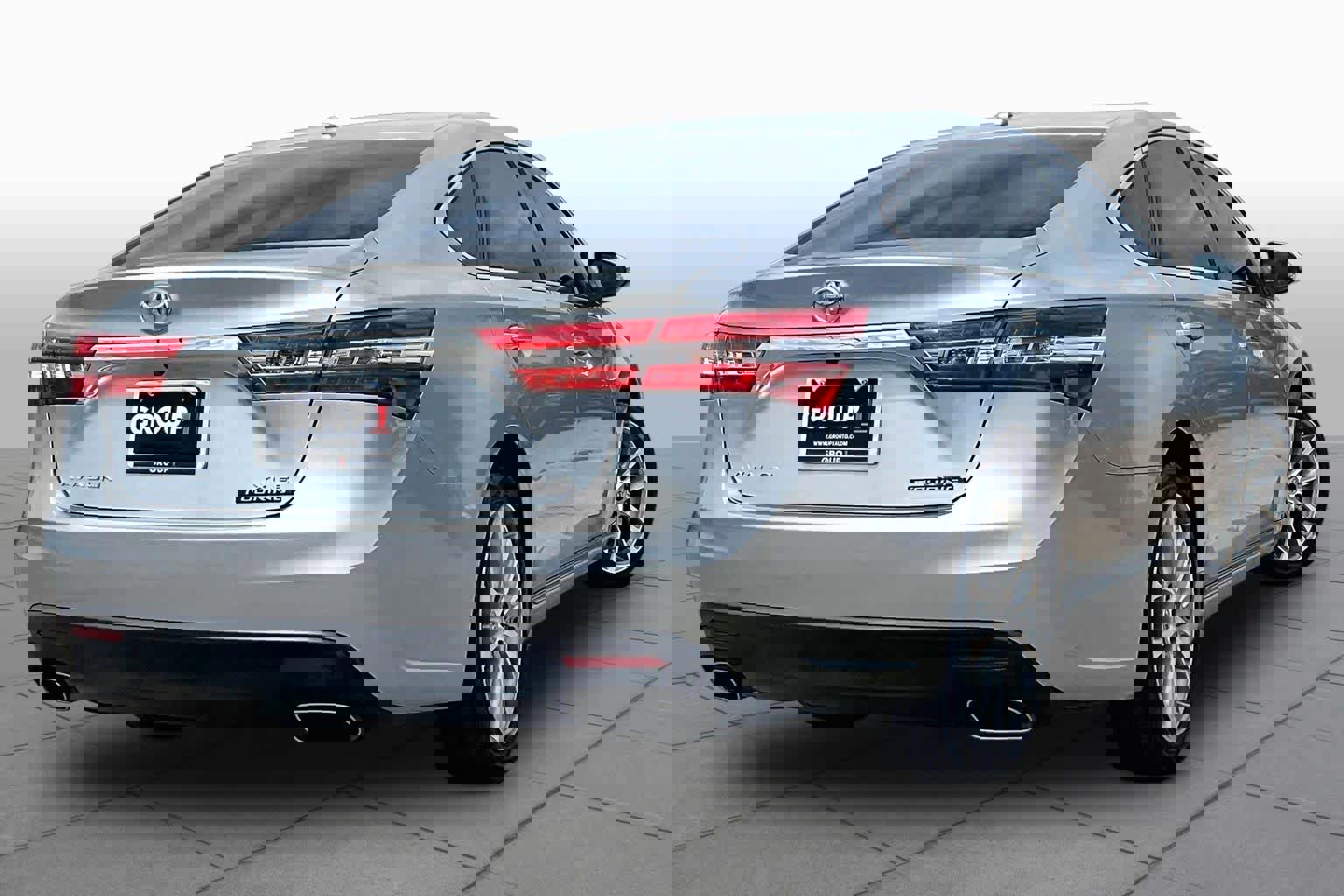 Used 2015 Toyota Avalon XLE Touring image 13