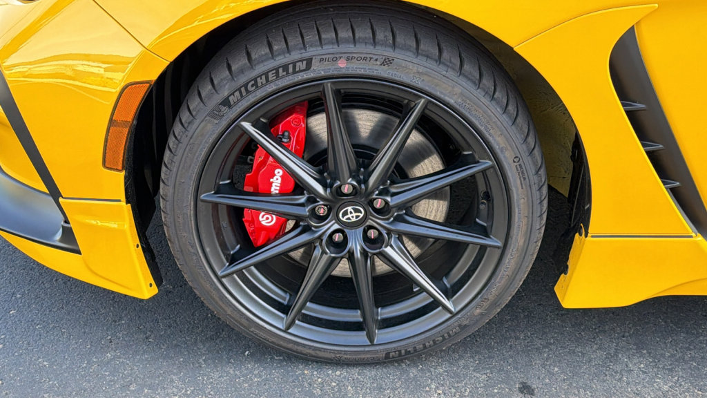 New 2026 Toyota GR86 YUZU Limited image 9