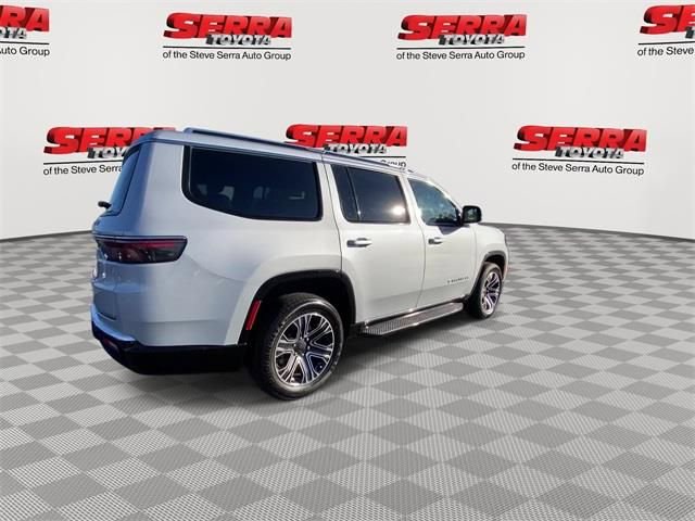 Used 2025 Jeep Wagoneer Series II image 9