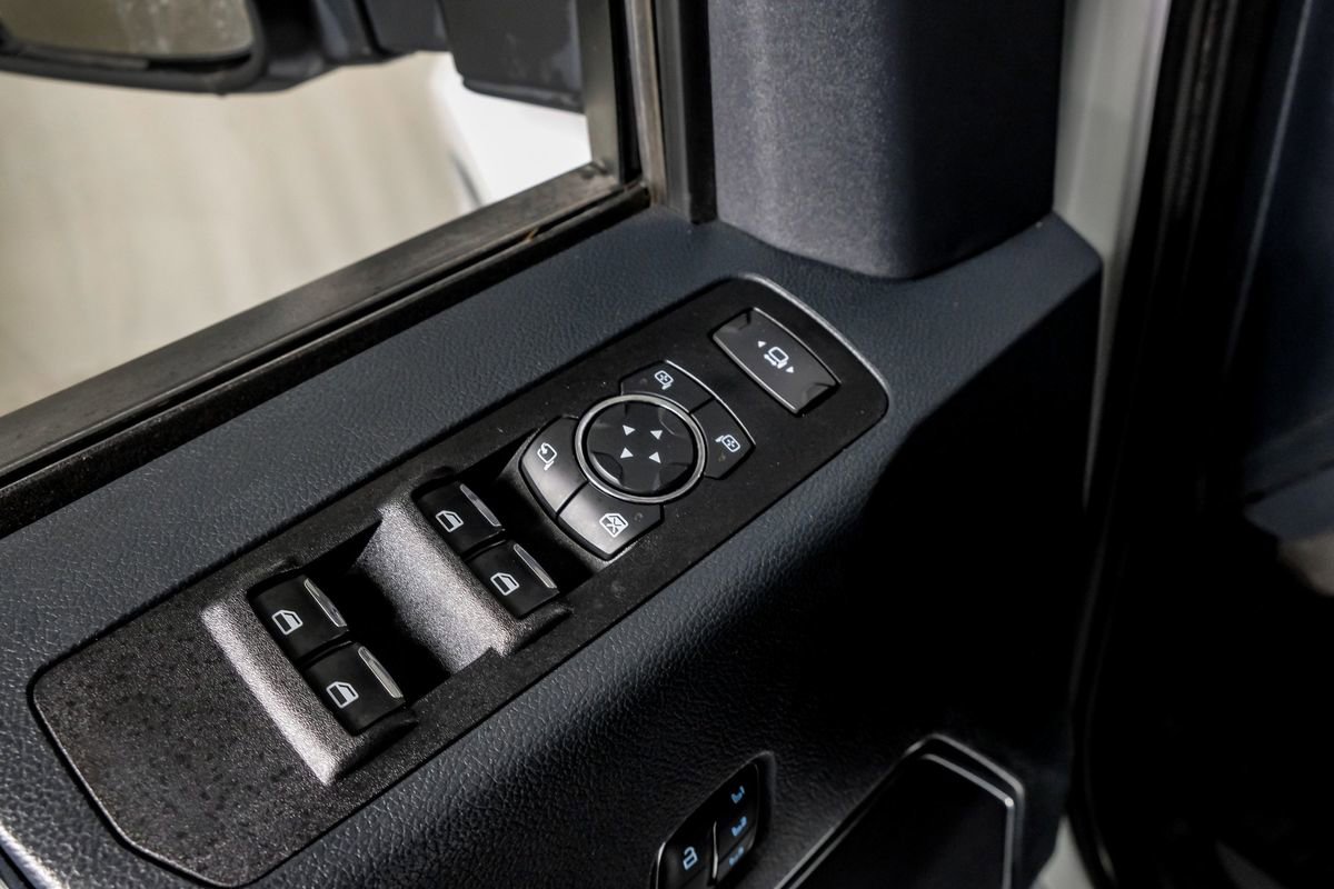 Used 2022 Ford F450 Lariat w/ Chrome Package AWD/4WD image 34