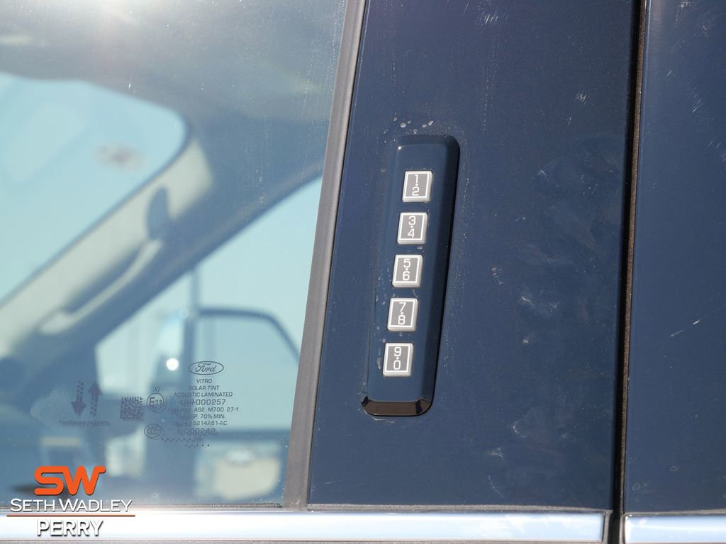 Certified 2026 Ford F350 Platinum w/ Platinum Plus Package AWD/4WD image 15