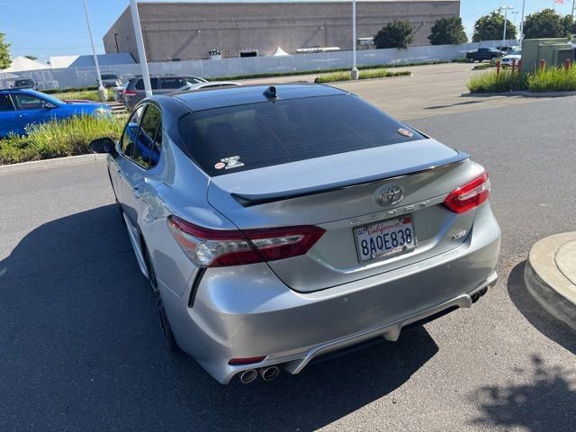 Used 2018 Toyota Camry XSE FWD image 6