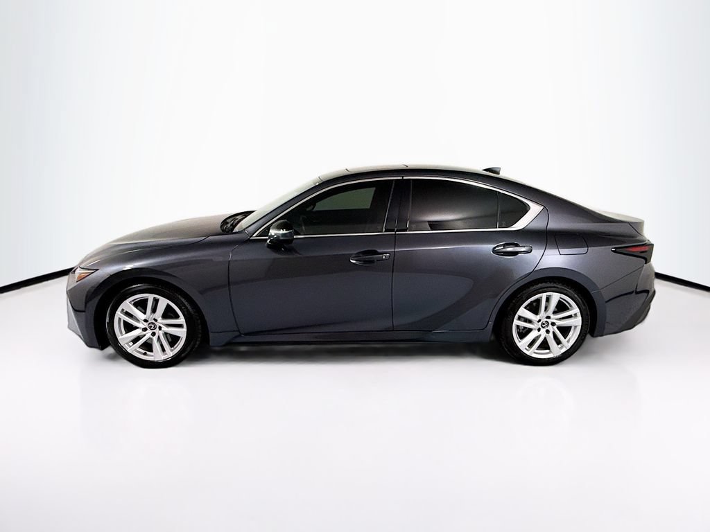 Used 2023 Lexus IS 300 w/ Comfort Package RWD image 8