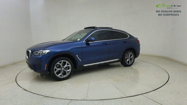 Used 2025 BMW X4 xDrive30i AWD/4WD image 70