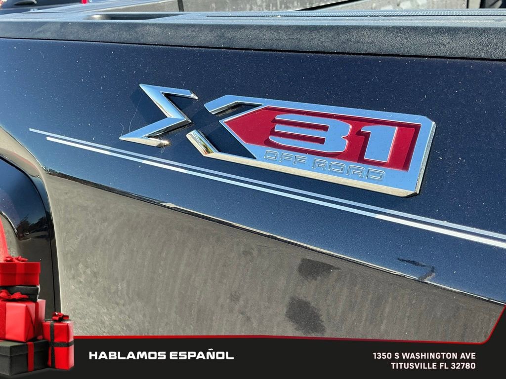 Used 2022 GMC Sierra 1500 SLT w/ SLT Premium Plus Package image 21