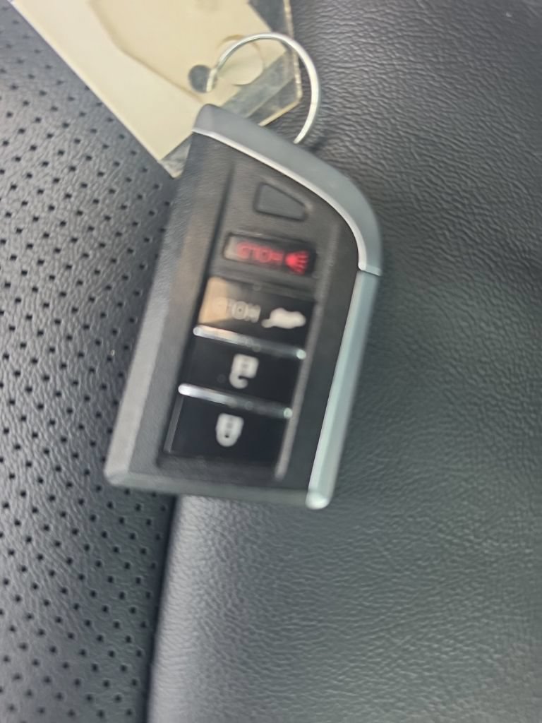 Certified 2024 Acura MDX SH-AWD w/ Technology Package image 34
