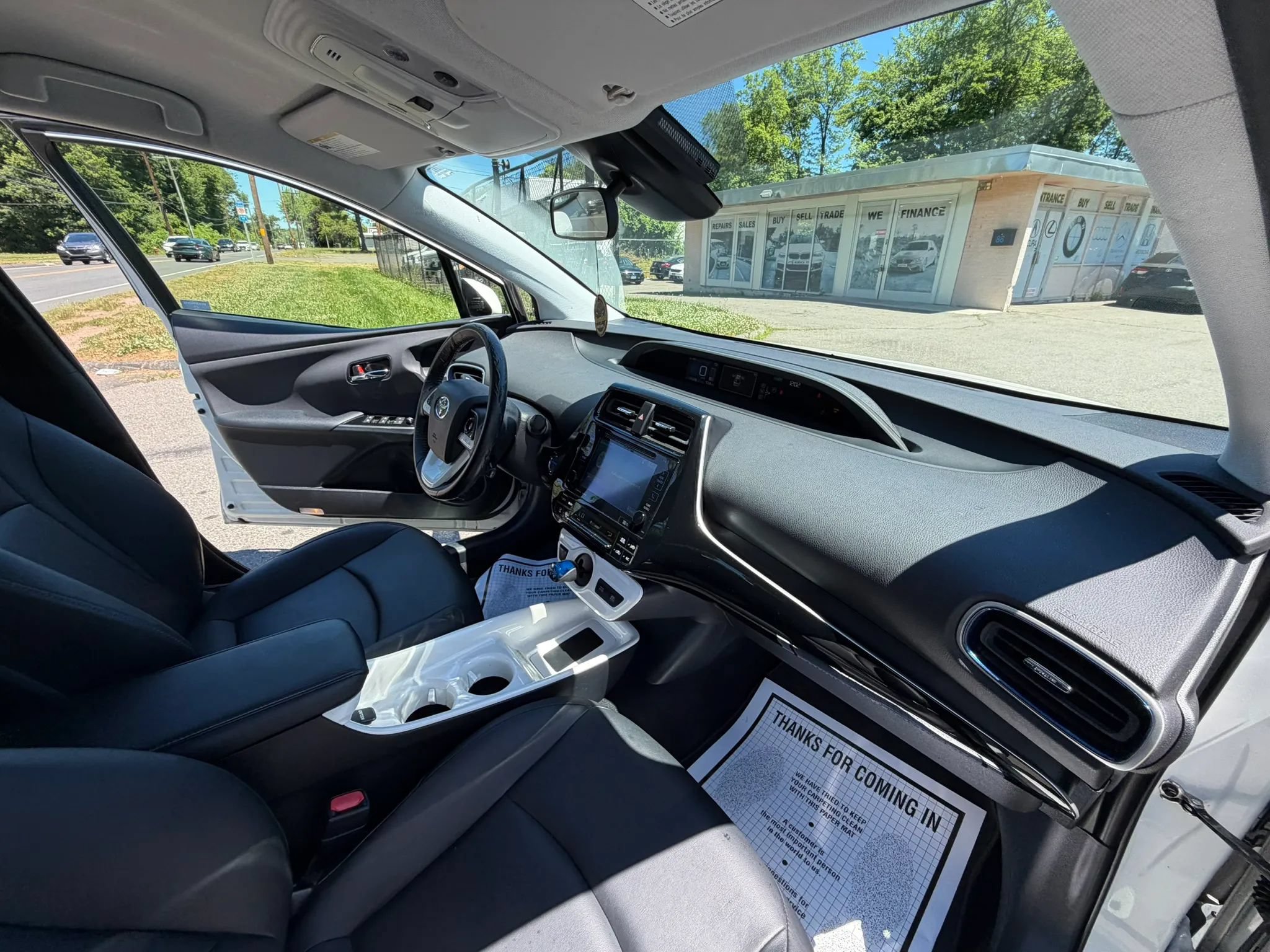Used 2016 Toyota Prius Three Touring FWD image 12
