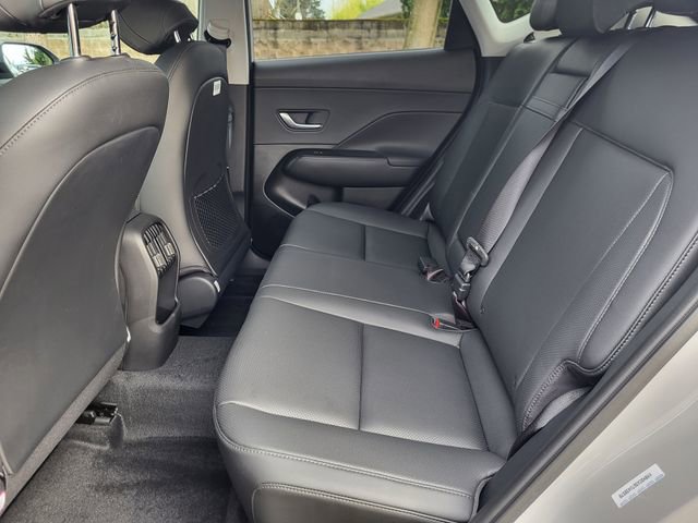 New 2026 Hyundai Kona SEL Premium AWD/4WD image 13