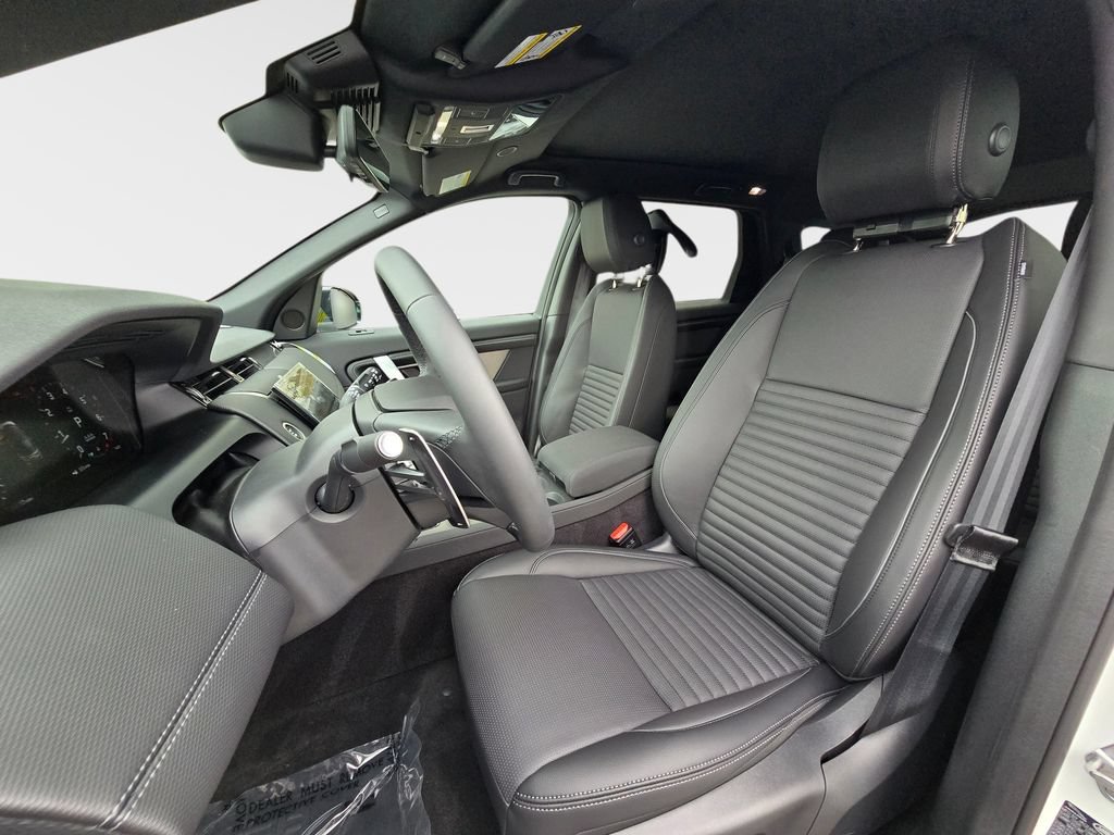 New 2026 Land Rover Discovery Sport Landmark AWD/4WD image 14