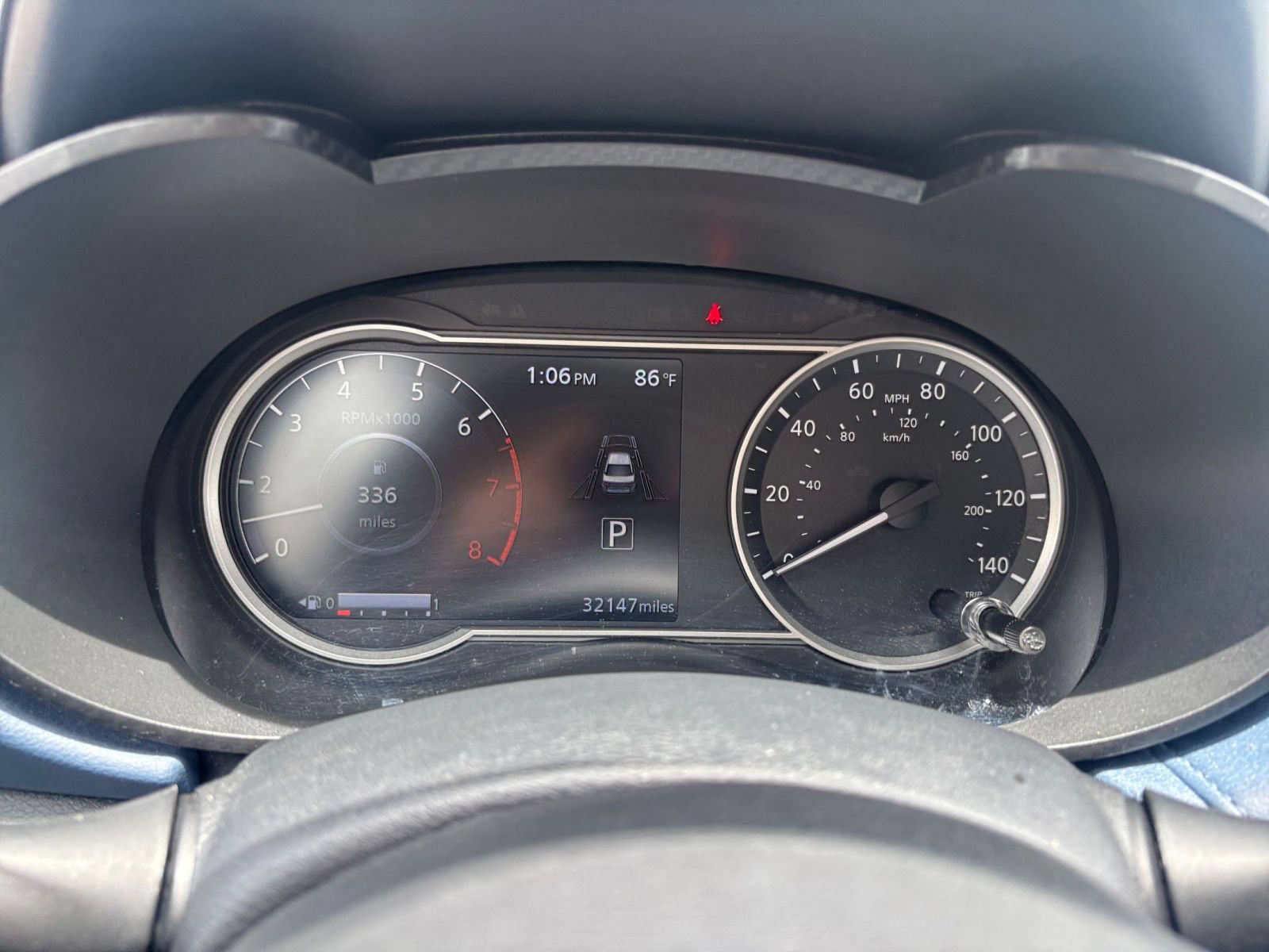 Used 2025 Nissan Versa SV FWD image 38