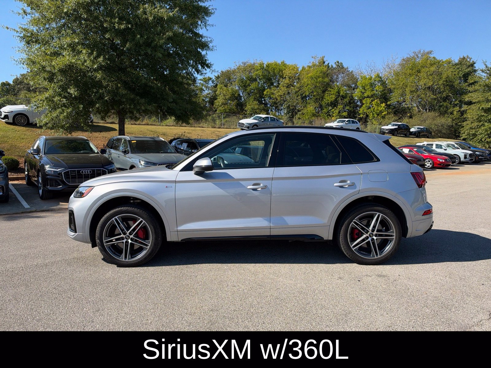 Used 2024 Audi Q5 e Premium Plus w/ Premium Plus Package AWD/4WD image 9