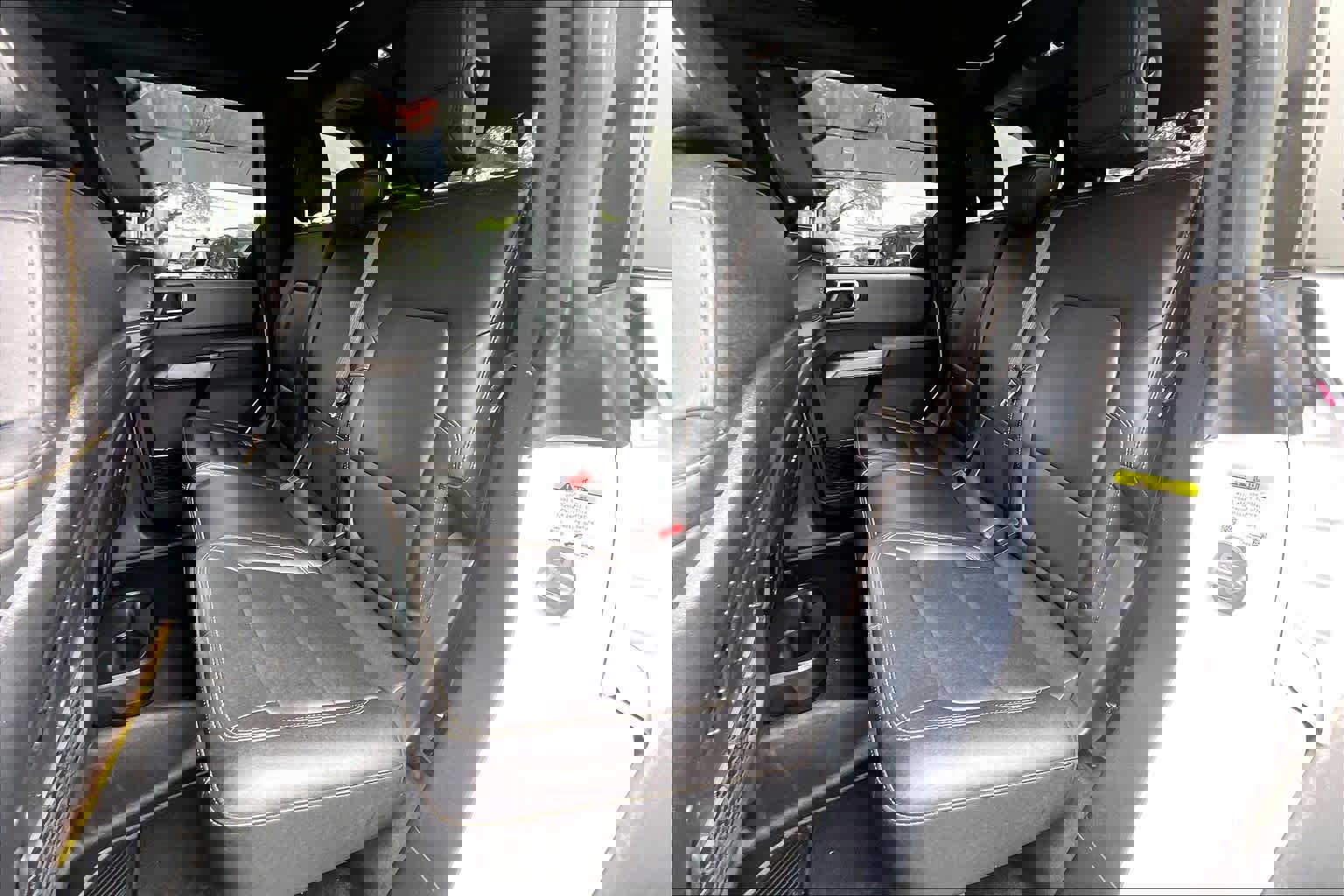 Used 2023 Ford Bronco Badlands image 21