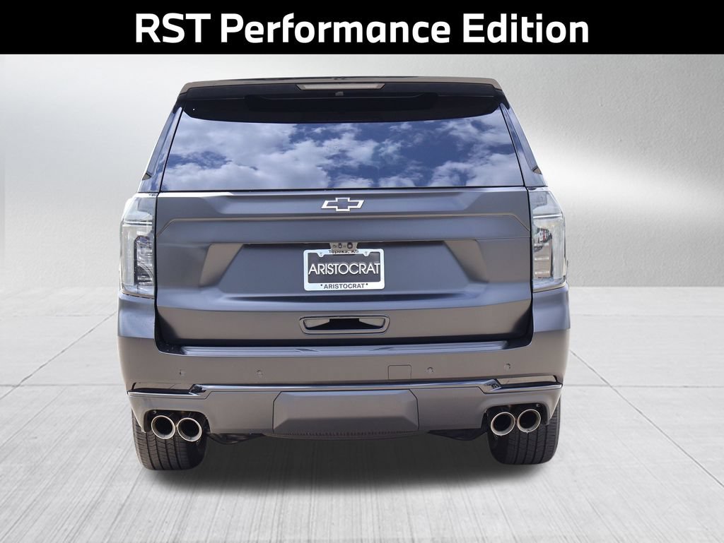 Used 2026 Chevrolet Tahoe RST w/ RST Performance Edition AWD/4WD image 7