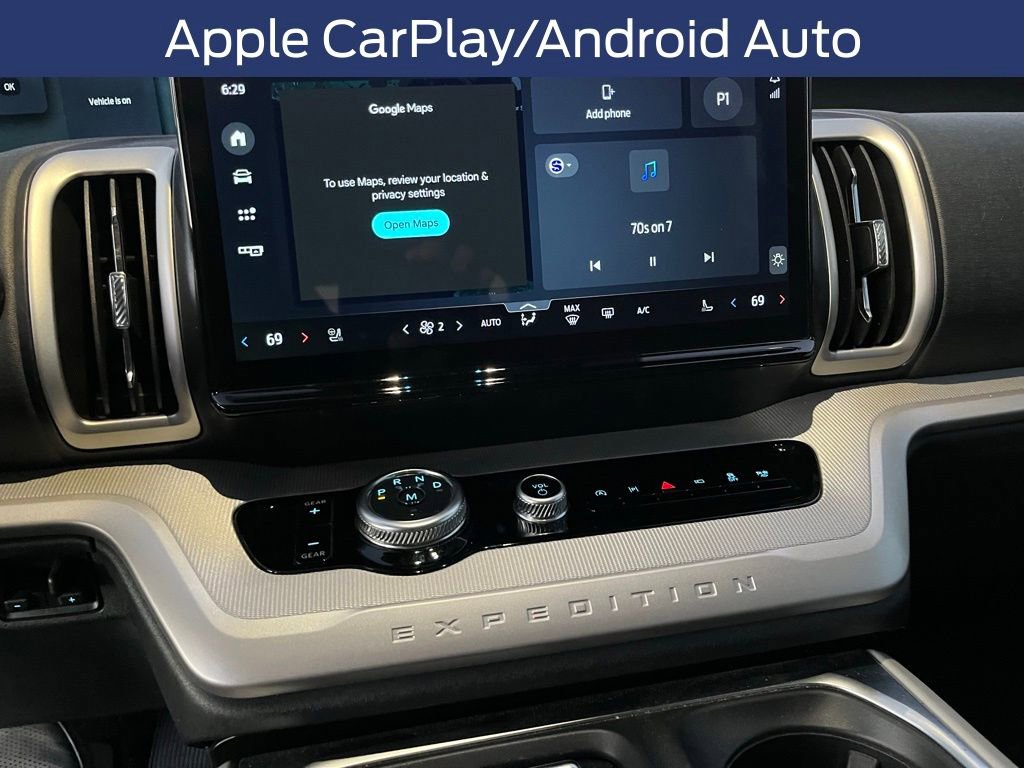 Used 2025 Ford Expedition Active image 10