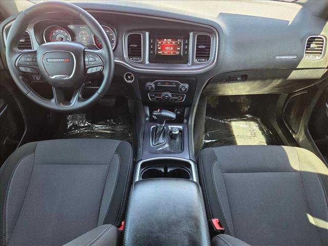 Used 2016 Dodge Charger SE w/ Sport Appearance Group RWD image 15
