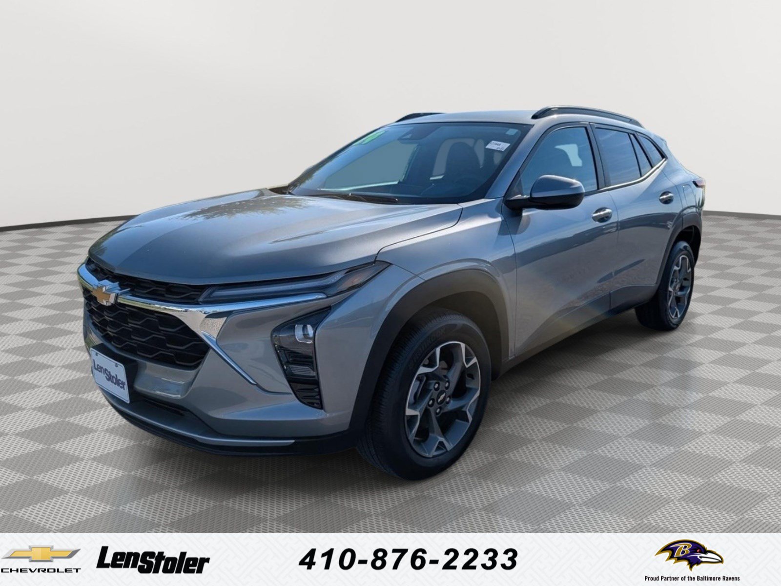 Used 2024 Chevrolet Trax LT w/ Driver Confidence Package FWD image 1
