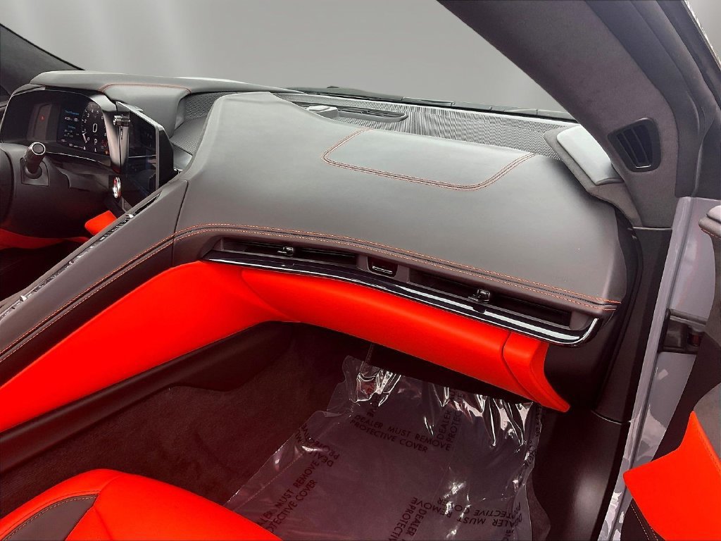Used 2025 Chevrolet Corvette Z06 RWD image 22