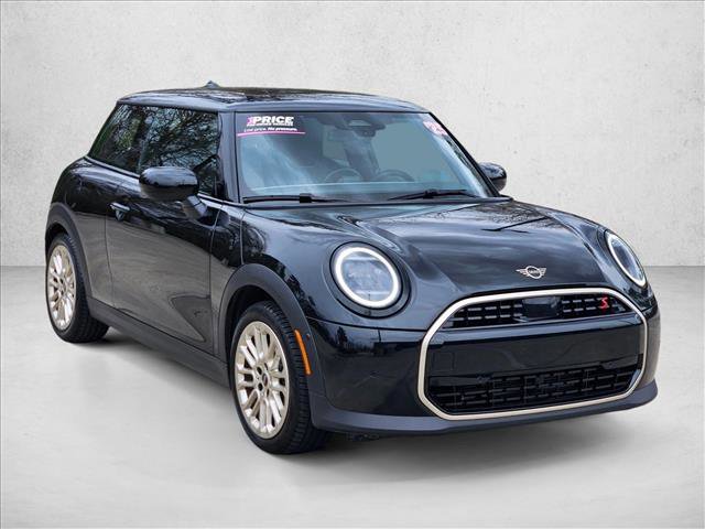 Certified 2025 MINI Cooper S image 3