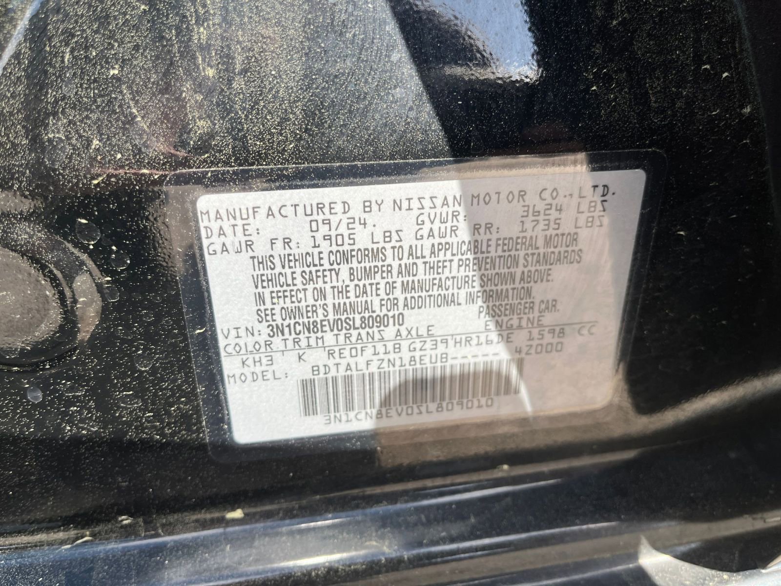 Used 2025 Nissan Versa SV image 25