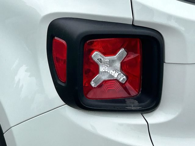 Used 2023 Jeep Renegade Trailhawk AWD/4WD image 10