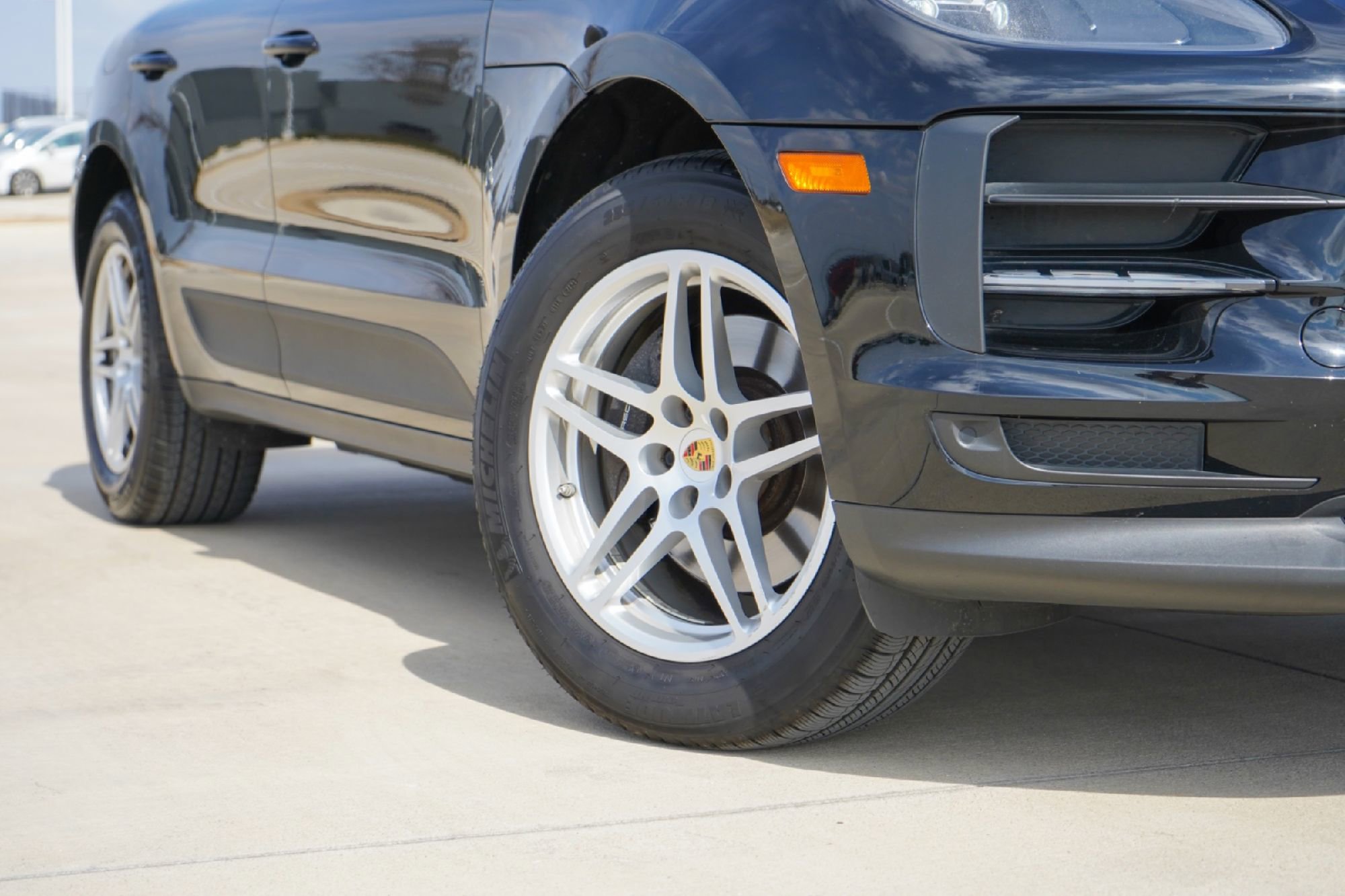 Used 2020 Porsche Macan image 2