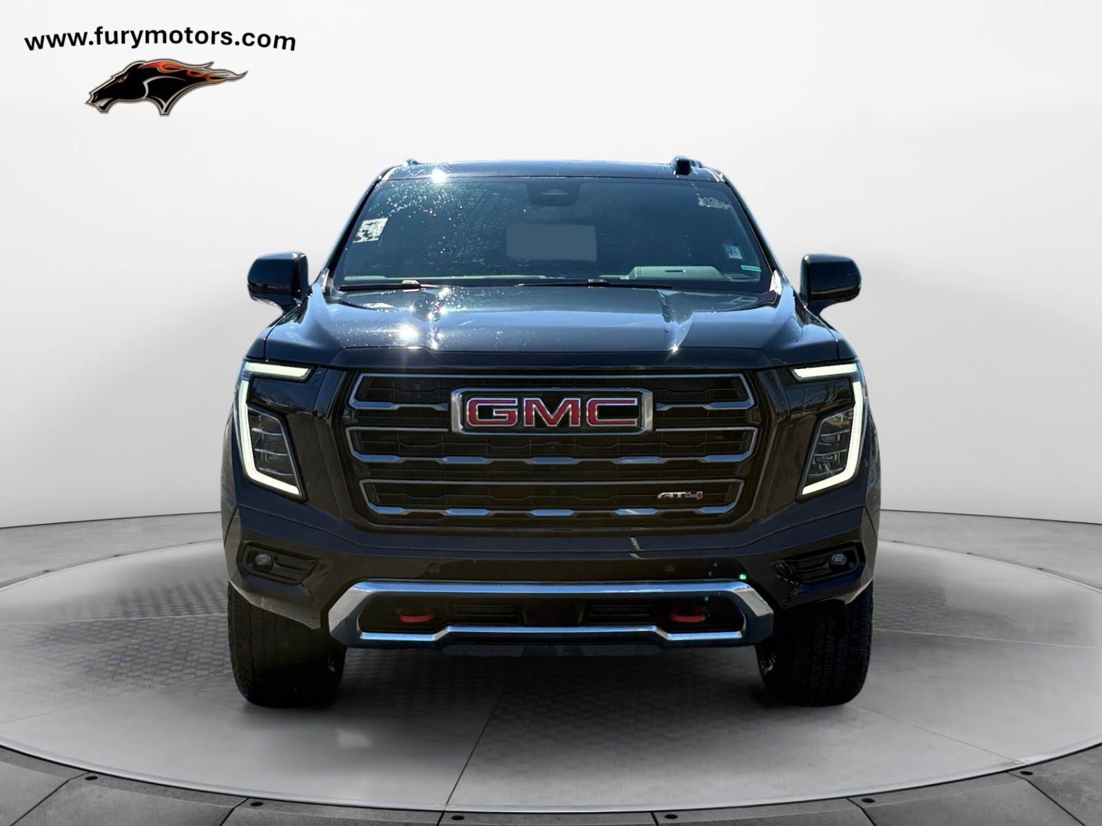 Used 2025 GMC Yukon XL AT4 image 8