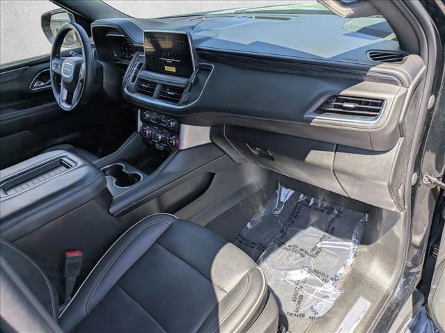 Used 2023 GMC Yukon SLT AWD/4WD image 19