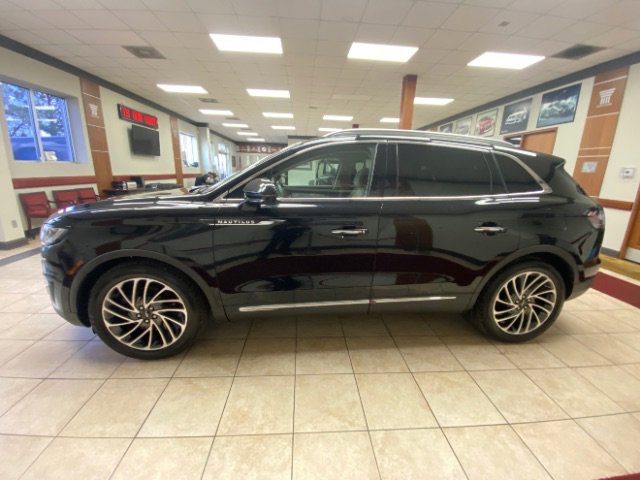 Used 2019 Lincoln Nautilus Reserve image 2