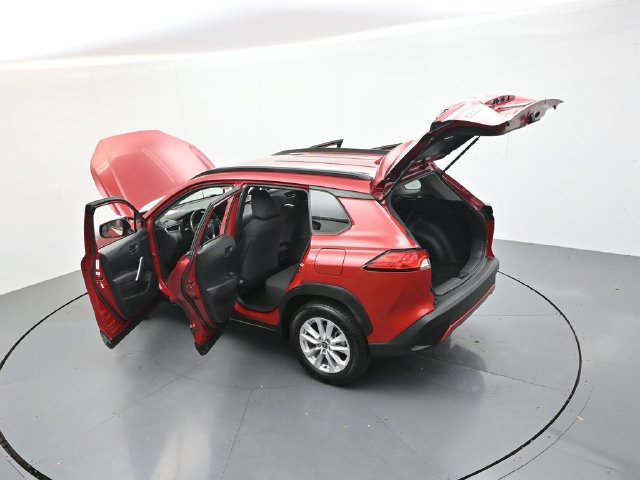Used 2023 Toyota Corolla Cross LE FWD image 57
