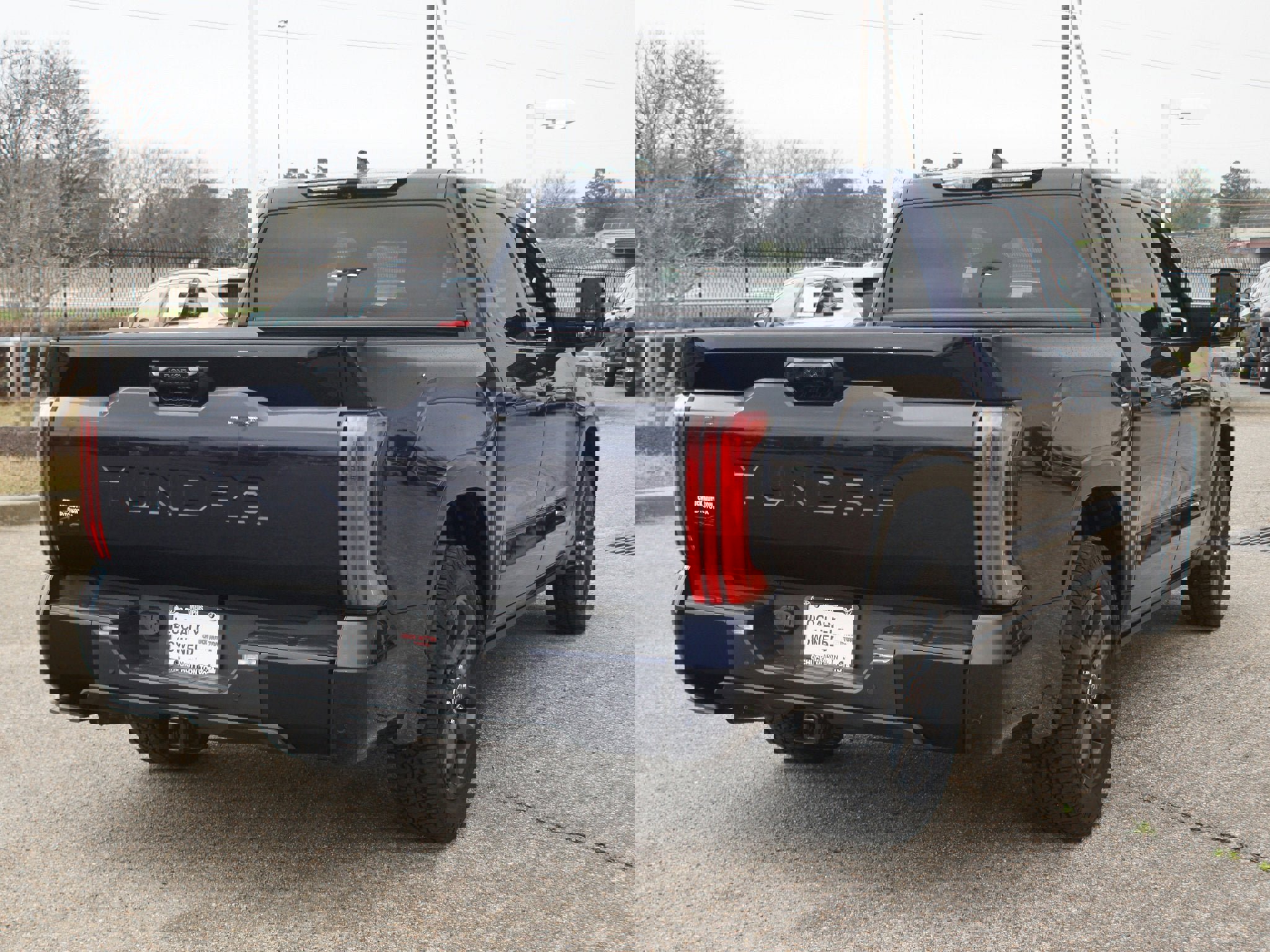 Used 2023 Toyota Tundra Platinum w/ Advanced Package image 21