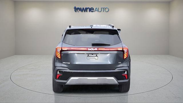 Used 2024 Kia Seltos EX AWD/4WD image 4