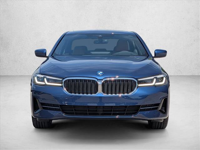 Certified 2023 BMW 530e xDrive w/ Premium Package AWD/4WD image 2